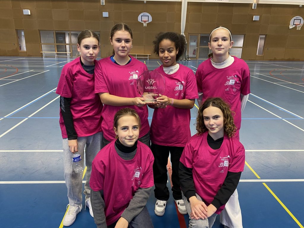 Lire la suite à propos de l’article Futsal féminin : St Augustin Champion départemental