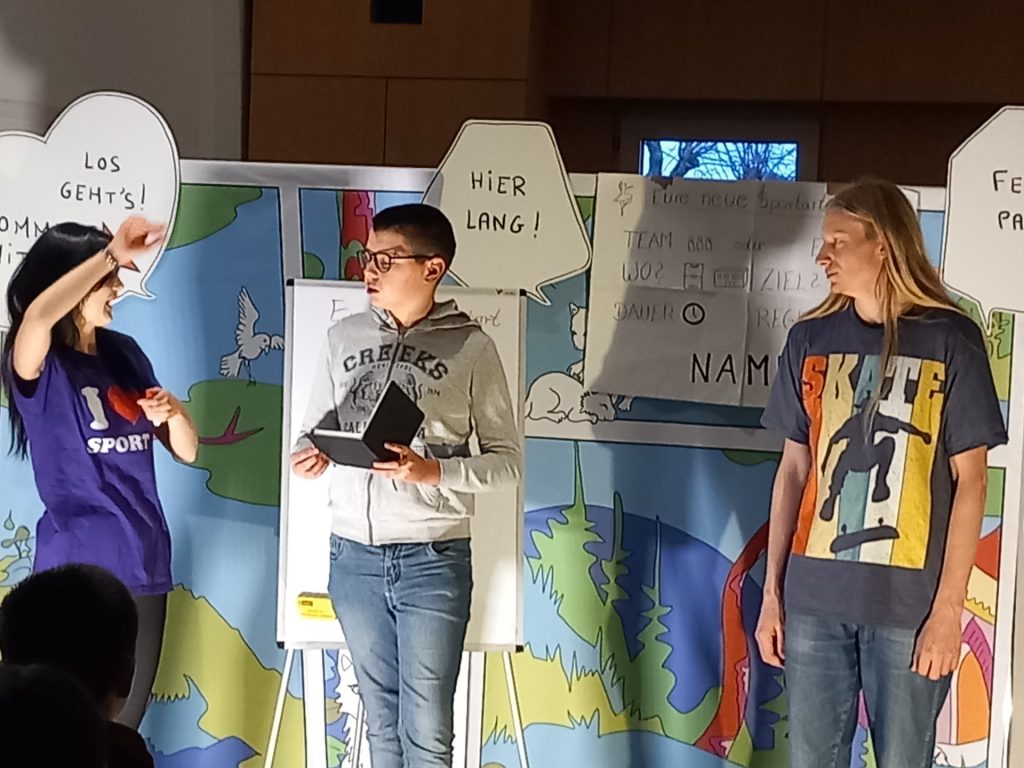 Lire la suite à propos de l’article Intervention de la troupe de théâtre « Ma langue au chat » jeudi 9 janvier 2025